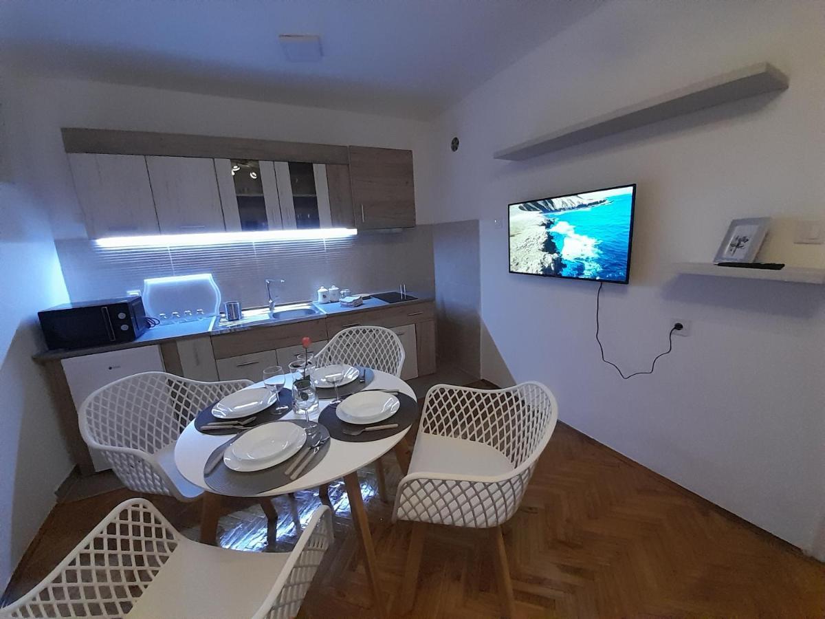 Apartman Stevan Pirot Exterior foto
